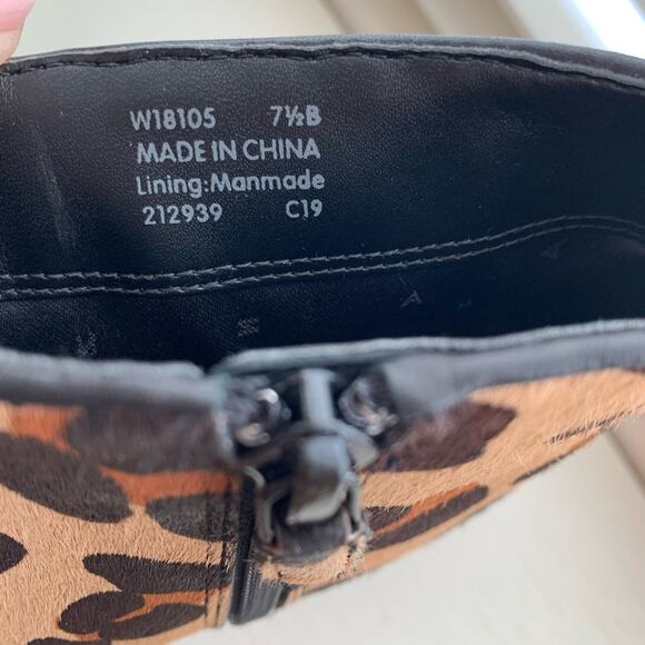 Cole Haan Jaguar Animal print Calf Hair Ankle Booties Boots 7.5 - Picture 9 of 9